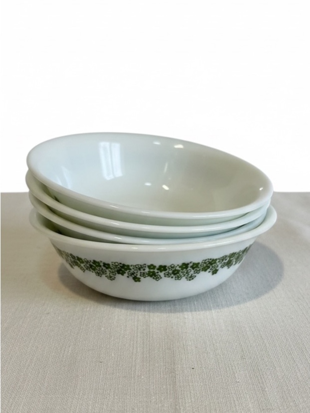 Corelle Corning Spring Blossom Green Crazy Daisy Cereal Bowls - Lot of 4